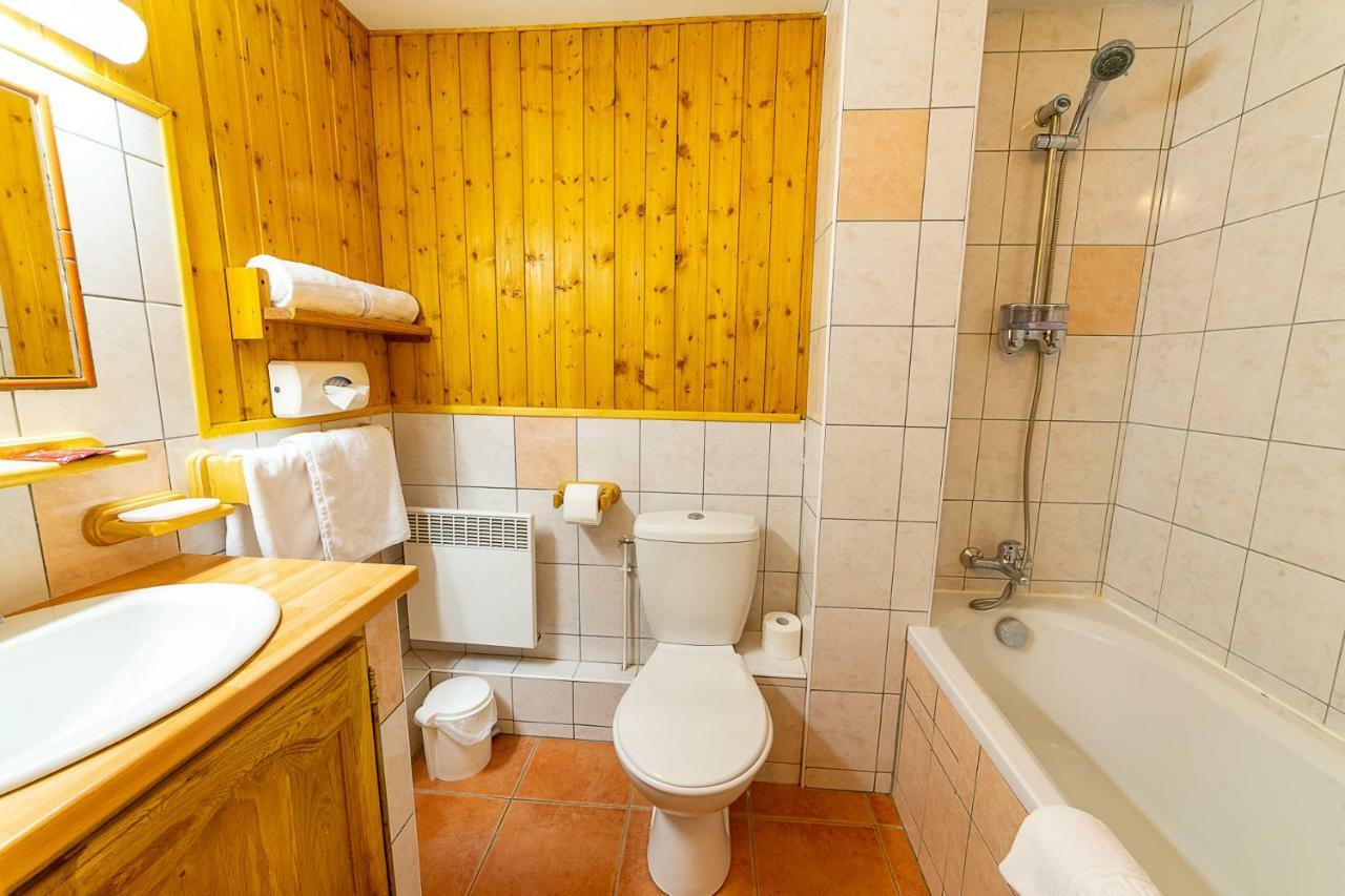 Hotel Le Grand Tetras Saint-Vérand Zimmer foto
